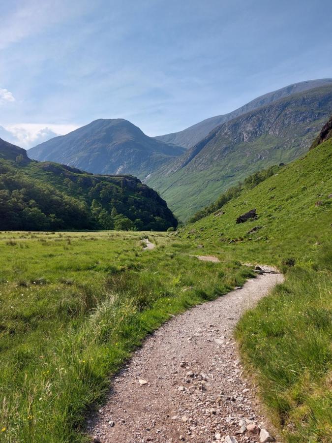 Seren Garden Pod Fort William Luaran gambar